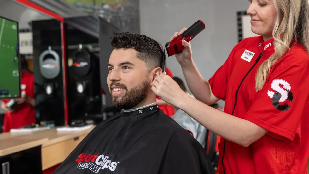 Sport Clips Haircuts of Glendale - Thunderbird — Hair salon in Glendale